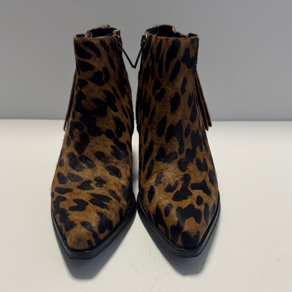 Sam Edelman Women's Animal Print Booties with Zipper Size 6 Date Night Sexy